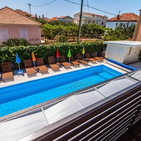 Gardelin Premium 2 דירה